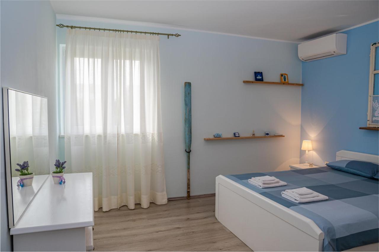 Apartman Doris Milohnici Exterior foto